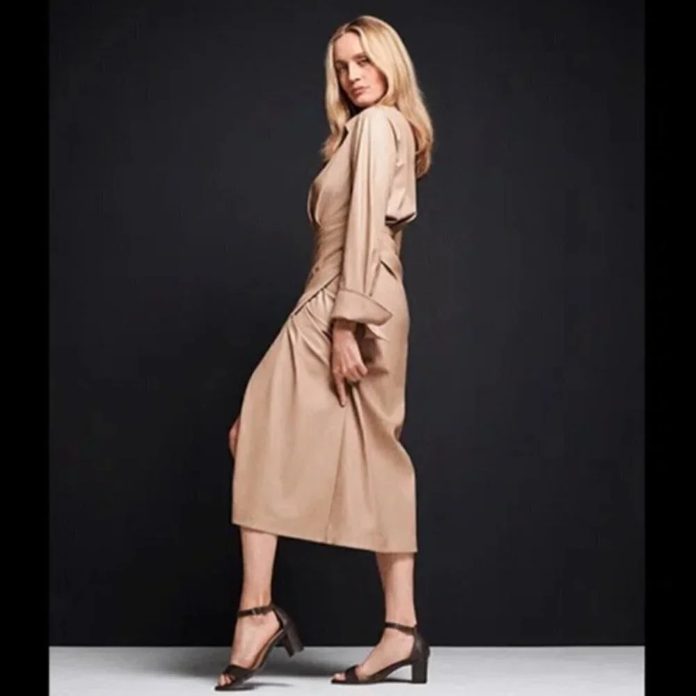 NATURALIZER Vera Ankle Strap Sandals